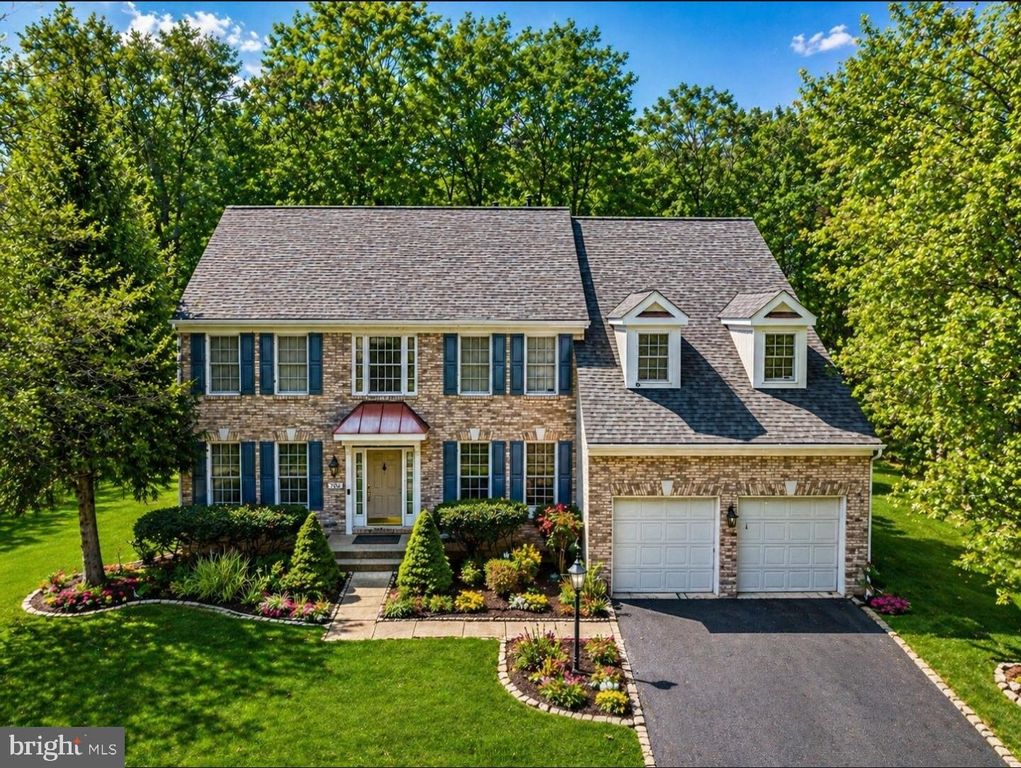 17602 DEWEYS RUN LN, Dumfries, VA 22026