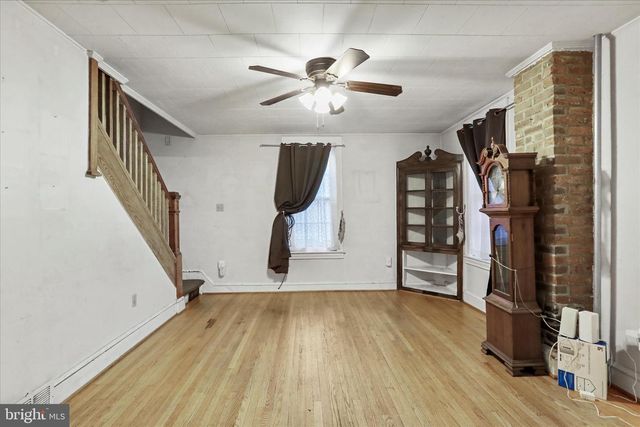 142 EAST AVE, Hagerstown, MD 21740