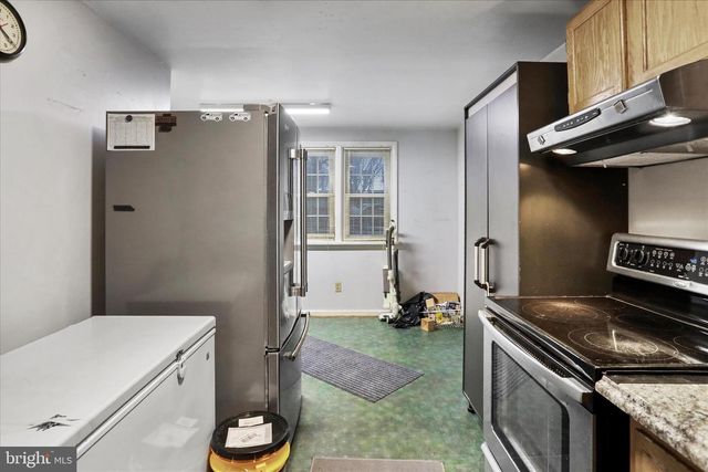 142 EAST AVE, Hagerstown, MD 21740