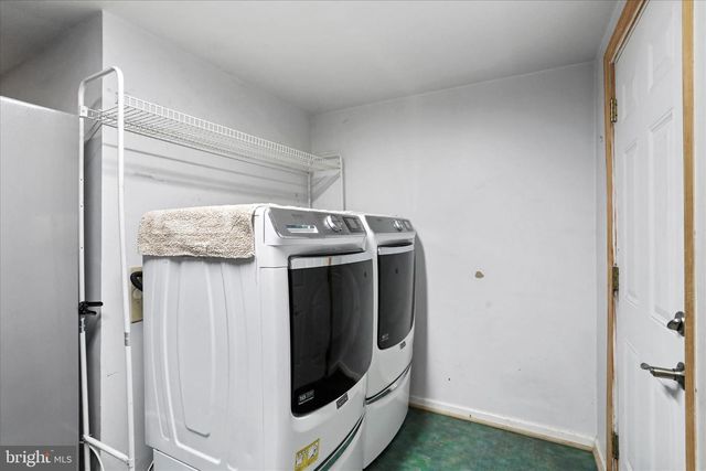 142 EAST AVE, Hagerstown, MD 21740