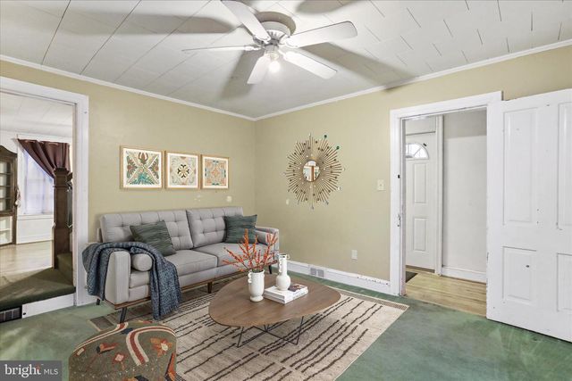 142 EAST AVE, Hagerstown, MD 21740