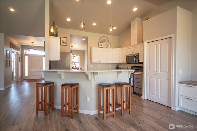 1701 E Canterbury Drive, Ellensburg, WA 98926