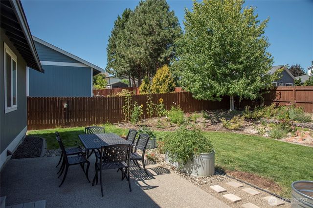 1701 E Canterbury Drive, Ellensburg, WA 98926