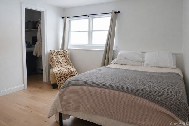 16 Lenny Court, Wappingers Falls, NY 12590