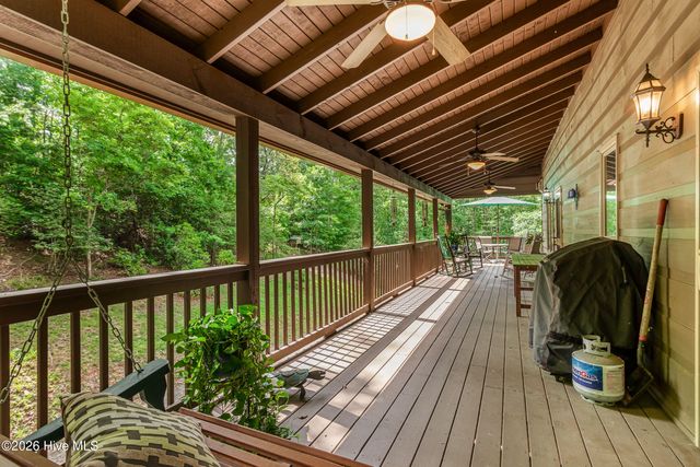 390 Timberwood Hills Road, Murphy, NC 28906