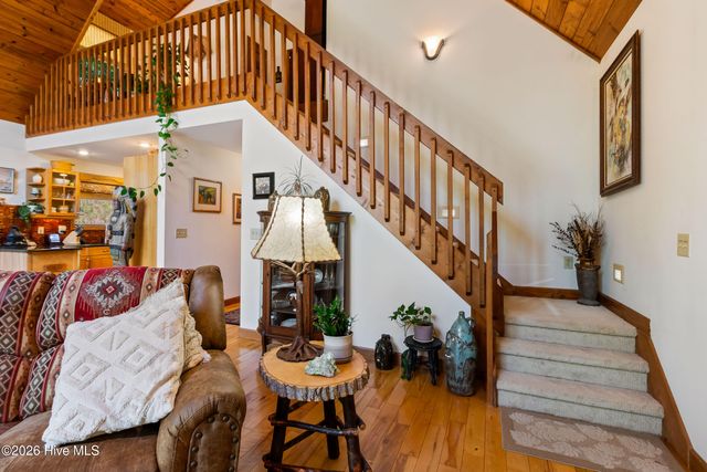 390 Timberwood Hills Road, Murphy, NC 28906