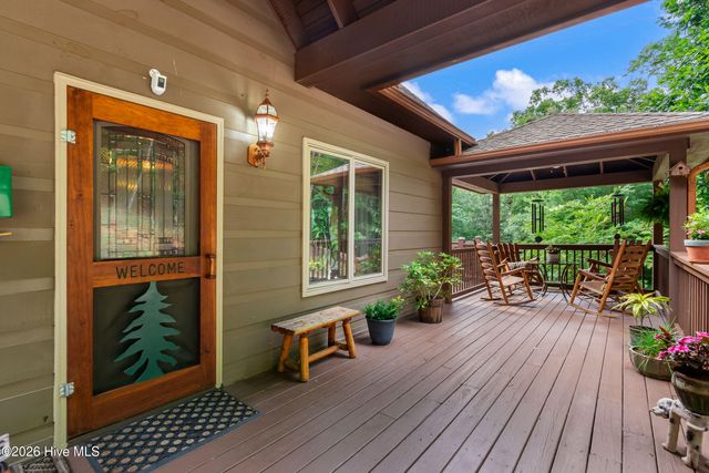 390 Timberwood Hills Road, Murphy, NC 28906