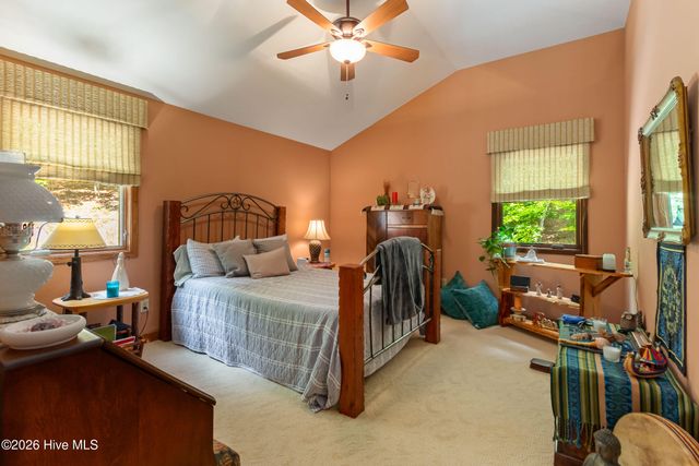 390 Timberwood Hills Road, Murphy, NC 28906