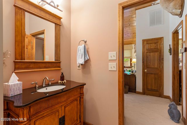 390 Timberwood Hills Road, Murphy, NC 28906