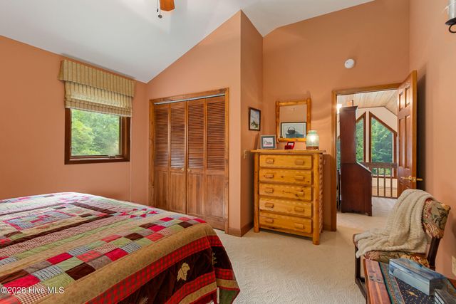 390 Timberwood Hills Road, Murphy, NC 28906