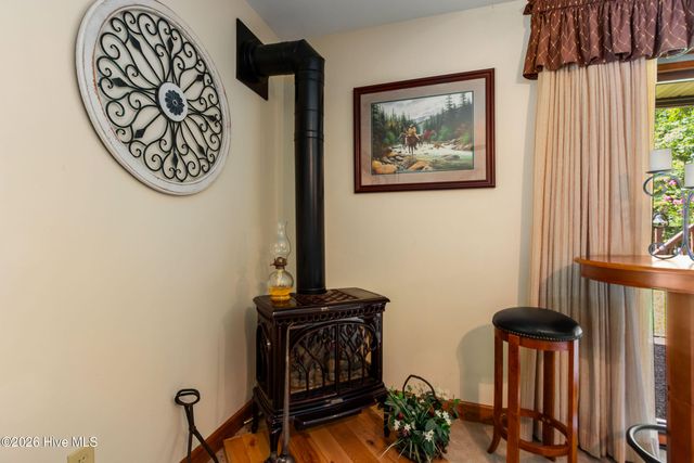 390 Timberwood Hills Road, Murphy, NC 28906