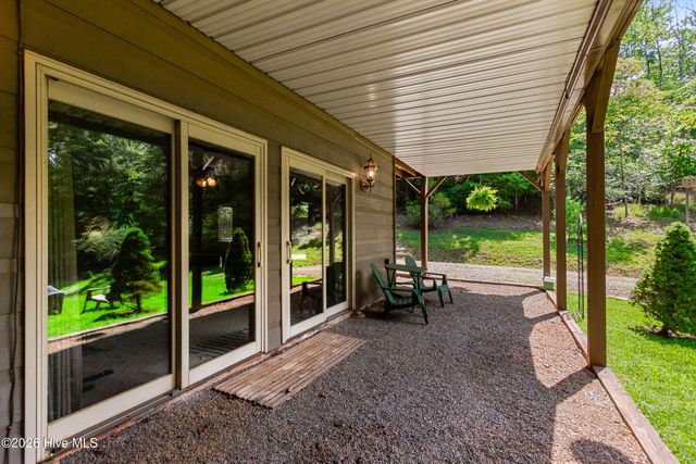 390 Timberwood Hills Road, Murphy, NC 28906