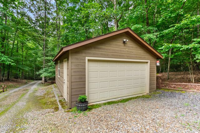 390 Timberwood Hills Road, Murphy, NC 28906
