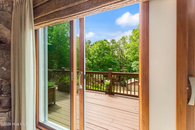 390 Timberwood Hills Road, Murphy, NC 28906