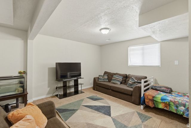 6520 W 4200 S, West Valley City, UT 84128