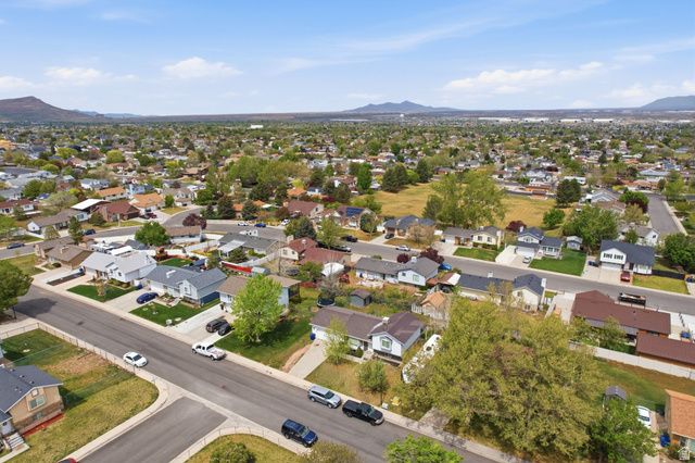 6520 W 4200 S, West Valley City, UT 84128