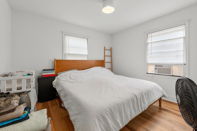 7428 N Santa Monica BOULEVARD, Fox Point, WI 53217
