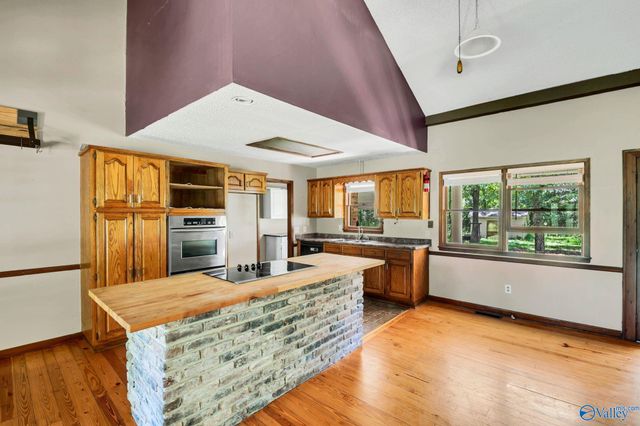 6729 Highway 53, Harvest, AL 35749