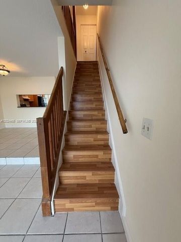 2856 Cambridge Ln, Cooper City, FL 33026