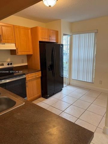 2856 Cambridge Ln, Cooper City, FL 33026