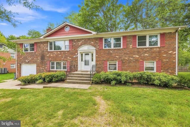 12015 HICKORY DR, Fort Washington, MD 20744