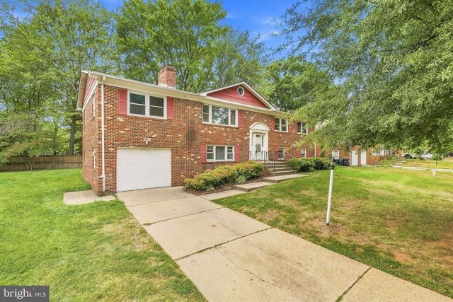 12015 HICKORY DR, Fort Washington, MD 20744