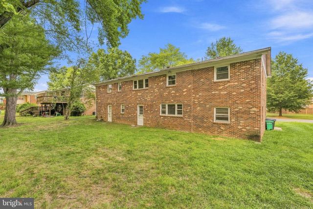 12015 HICKORY DR, Fort Washington, MD 20744