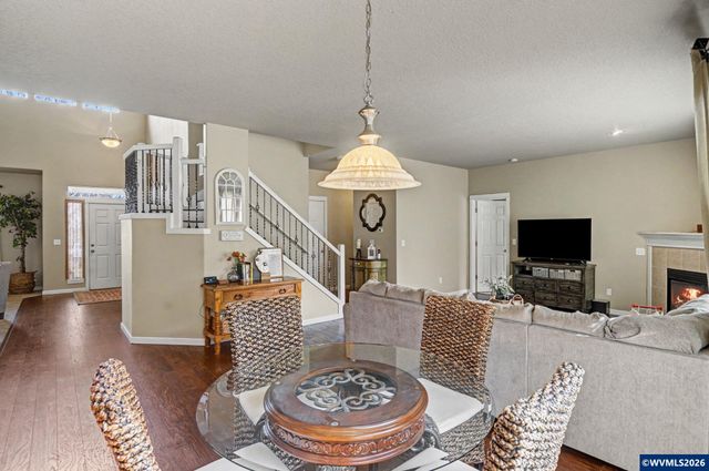 363 Stellers Eagle St NW, Salem, OR 97304