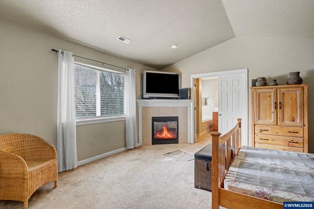 363 Stellers Eagle St NW, Salem, OR 97304