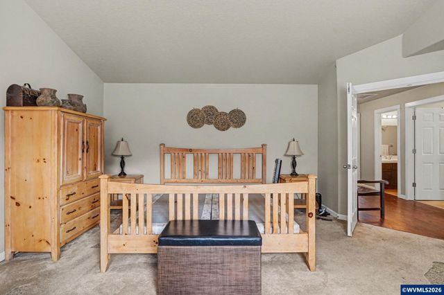 363 Stellers Eagle St NW, Salem, OR 97304