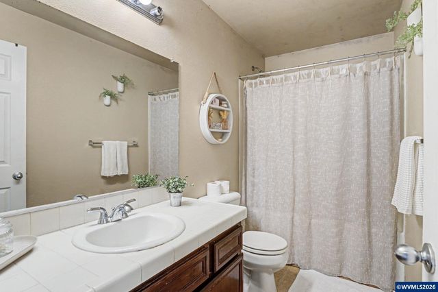 363 Stellers Eagle St NW, Salem, OR 97304