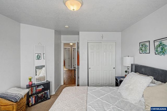 363 Stellers Eagle St NW, Salem, OR 97304