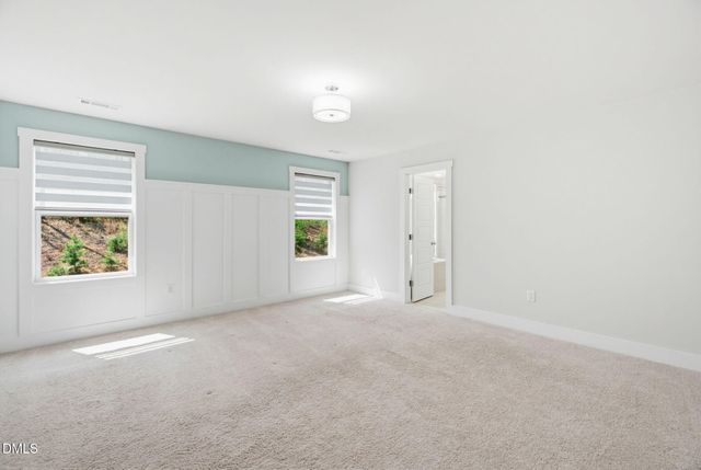 942 Steep Meadow Lane, Mebane, NC 27302