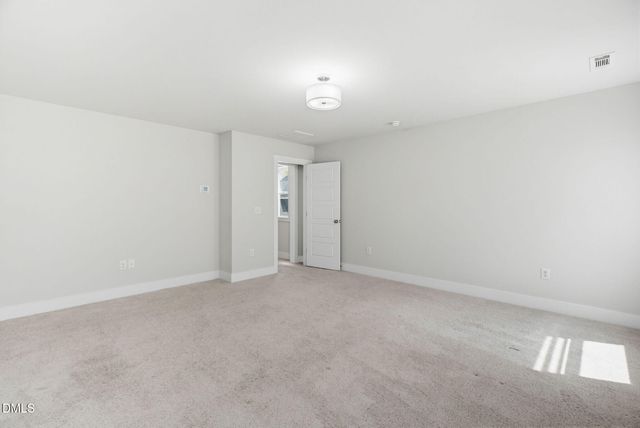 942 Steep Meadow Lane, Mebane, NC 27302