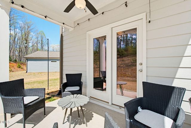 942 Steep Meadow Lane, Mebane, NC 27302