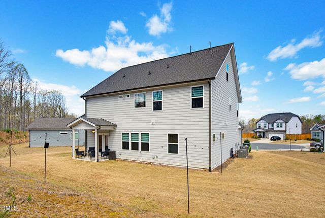 942 Steep Meadow Lane, Mebane, NC 27302