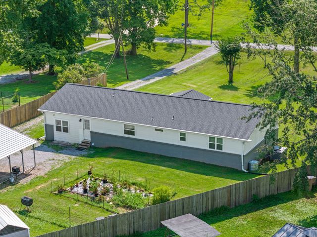 1931 Blue Bird Dr, Pleasant View, TN 37146