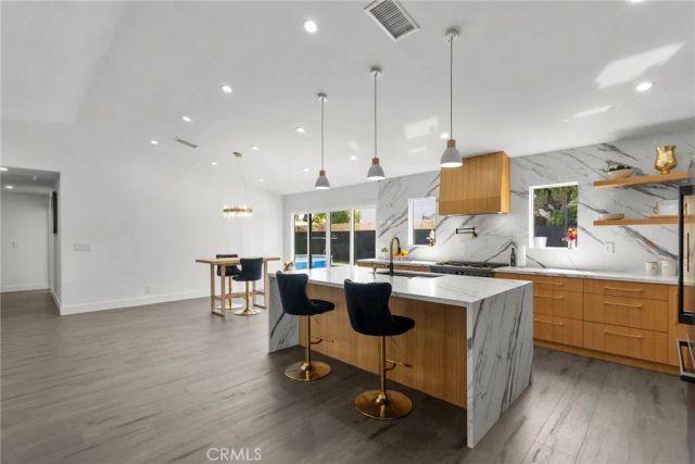 2282 Brentwood Street, Simi Valley, CA 93063