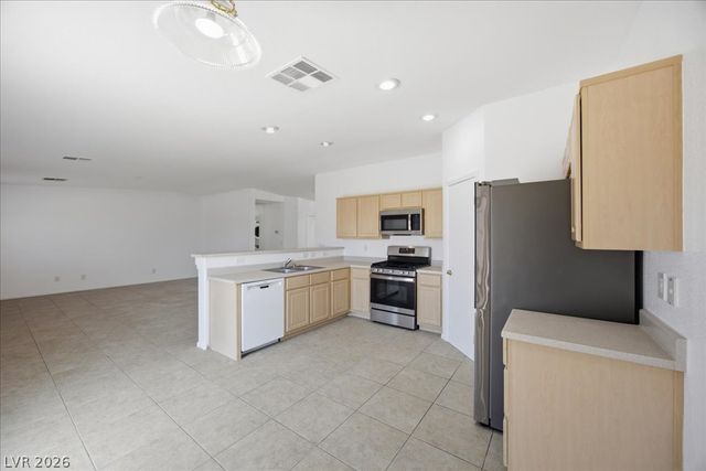 8119 Making Memories Place, Las Vegas, NV 89131
