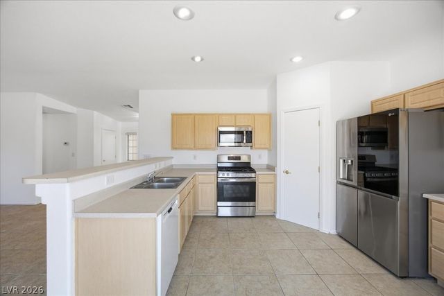 8119 Making Memories Place, Las Vegas, NV 89131