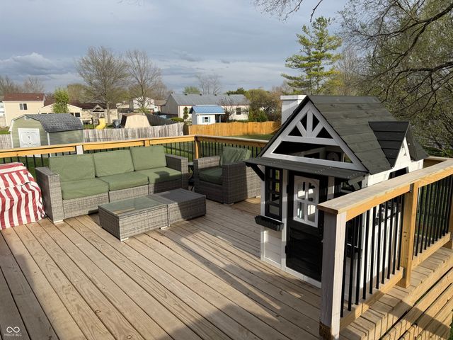 7545 Turnberry Court, Indianapolis, IN 46237