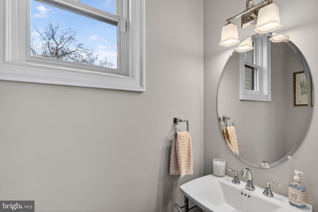 66 S HAMILTON ST, Doylestown, PA 18901