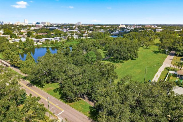 1000 S EVERGREEN AVENUE, Clearwater, FL 33756