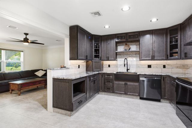 1000 S EVERGREEN AVENUE, Clearwater, FL 33756