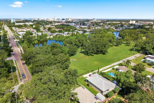 1000 S EVERGREEN AVENUE, Clearwater, FL 33756
