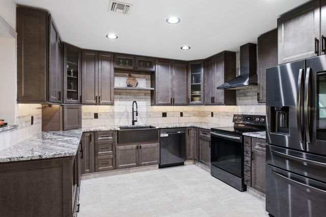 1000 S EVERGREEN AVENUE, Clearwater, FL 33756