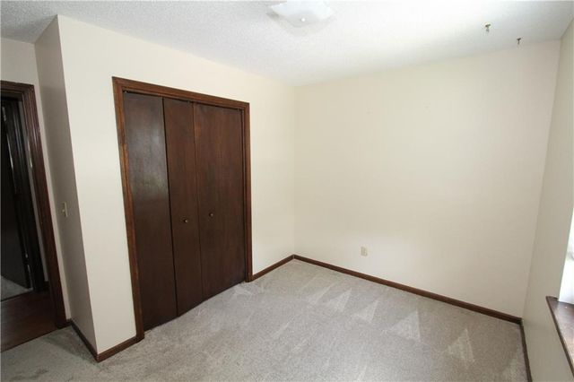 720 S Sheridan Road, Olathe, KS 66061