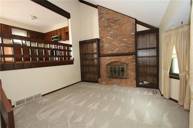 720 S Sheridan Road, Olathe, KS 66061