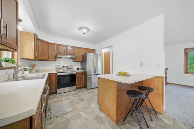 4339 Manor Park Drive NW, Rochester, MN 55901