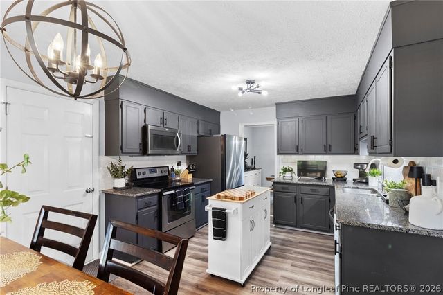 5736 Archer Road, Hope Mills, NC 28348